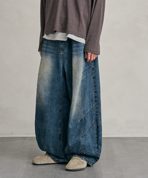 DECET(デケト)の「Balloon Wide Jeans DCPT055YLBlueB(デニムパンツ・レディース・その他・26/28/30/32/34/24)」の1枚目の写真