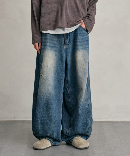 DECET(デケト)の「Balloon Wide Jeans DCPT055YLBlueB(デニムパンツ・レディース・その他・26/28/30/32/34/24)」の6枚目の写真