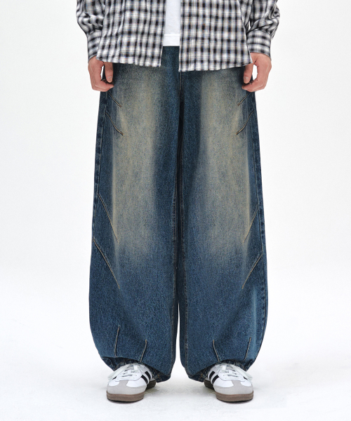 DECET(デケト)の「Balloon Wide Jeans DCPT055YLBlueB(デニムパンツ・レディース・その他・26/28/30/32/34/24)」の2枚目の写真