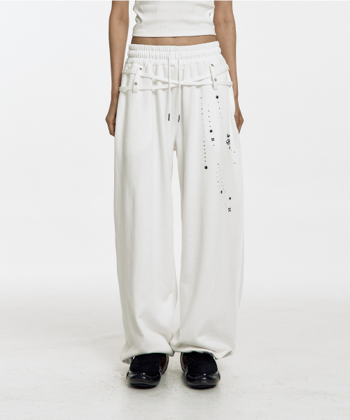 KASHIKO(カシコ)の「Zenu Belt Sweat Pants White(スウェットパンツ・レディース・その他・FREE)」の16枚目の写真