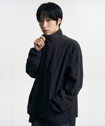 MOOVN（ムブン）の「ハイネックナイロンウィンドブレイカー ジャケット ブラック（ナイロンジャケット）」