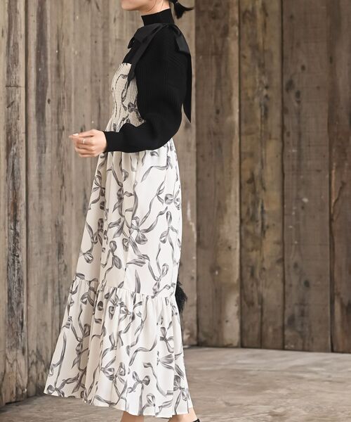 rps（アールピーエス）の「リボン柄プリントシャーリング肩リボンワンピース（ワンピース・レディース・オフホワイト/ブラック・フリー）」の4枚目の写真