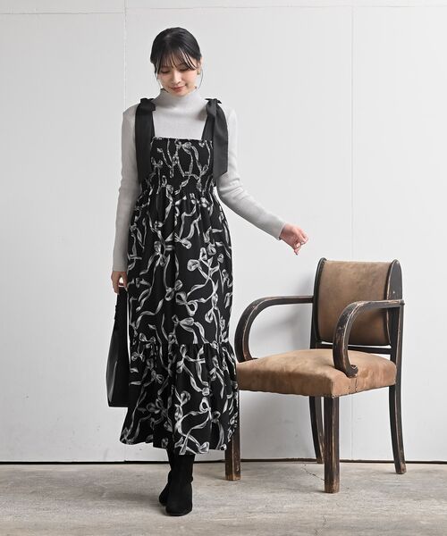 rps（アールピーエス）の「リボン柄プリントシャーリング肩リボンワンピース（ワンピース・レディース・オフホワイト/ブラック・フリー）」の12枚目の写真