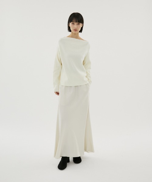 FUULLY STUDIO(フーリィーステューディオ)の「アシメオフショルニットプルオーバー(ニット/セーター・レディース・グレー/アイボリー/ブラック・FREE)」の8枚目の写真