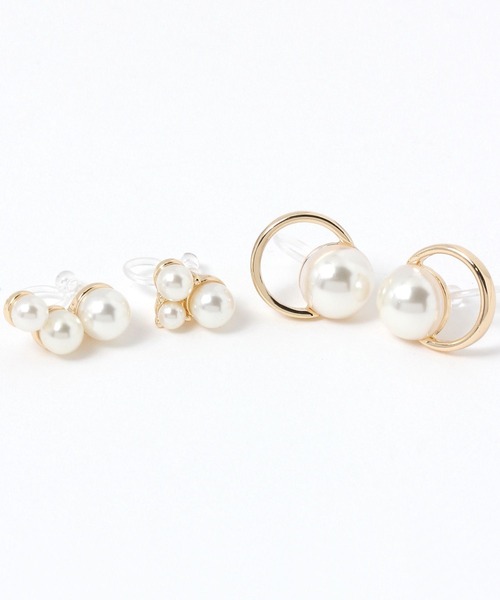 GLOBAL WORK（グローバルワーク）の「パールノンホールイヤリング2ペアセット/629962（イヤリング・レディース・シルバー/ゴールド・FREE）」の5枚目の写真
