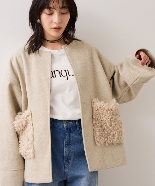 VIS（ビス）の「【WEB限定】ボアポケットノーカラーコート（その他アウター・レディース・キナリ/ダークブラウン/チャコールグレー・FREE）」の2枚目の写真