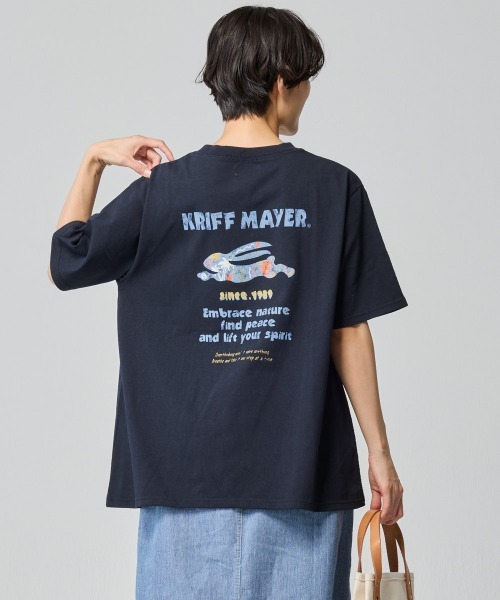 KRIFF MAYER Lady's Collection(クリフメイヤーレディースコレクション)の「【汗染み防止・撥水】ウェットプロテクトゆるT(ラビット)(Tシャツ/カットソー・レディース・チャコール/マスタード/ネイビー/カラフル/オフホワイト/グレー/ブルー・MEDIUM/LARGE)」の5枚目の写真