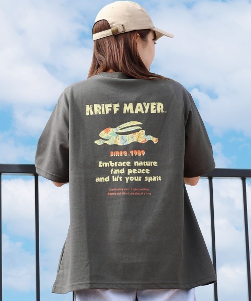 KRIFF MAYER Lady's Collection(クリフメイヤーレディースコレクション)の「【汗染み防止・撥水】ウェットプロテクトゆるT(ラビット)(Tシャツ/カットソー・レディース・チャコール/マスタード/ネイビー/カラフル/オフホワイト/グレー/ブルー・MEDIUM/LARGE)」の8枚目の写真