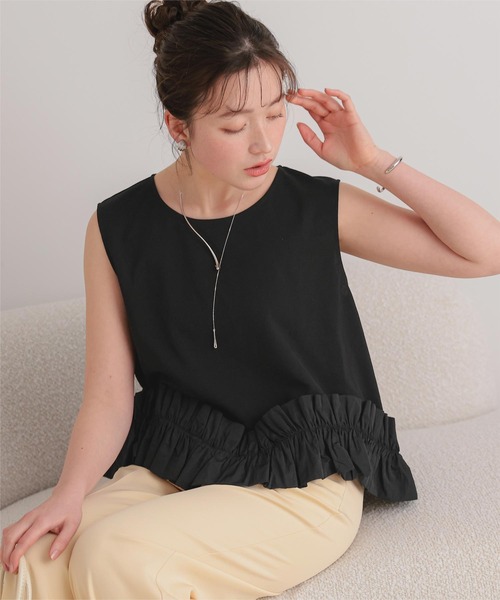 titivate(ティティベイト)の「ホイップフリルヘムトップス(Tシャツ/カットソー・レディース・ネイビー/ブラック/オフホワイト・L/M/S)」の2枚目の写真