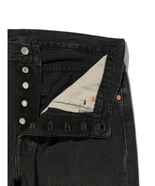Levi's(リーバイス)の「Levi's/リーバイス 501(R) LOOSE ジーンズ(デニムパンツ・メンズ・ダークインディゴブルー/インディゴブルー/ライトインディゴブルー/ブラック・W28 L32/W29 L32/W30 L32/W31 L32/W32 L32/W33 L32/W34 L32/W36 L32)」の9枚目の写真