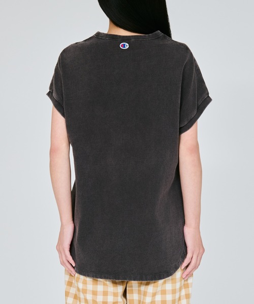 Champion(チャンピオン)の「【Champion/チャンピオン】レディース フレンチスリーブシャツ(Tシャツ/カットソー・レディース・ダークブラウン/グリーン系その他5/ブラック系その他/ロイヤルブルー・LARGE/MEDIUM)」の7枚目の写真