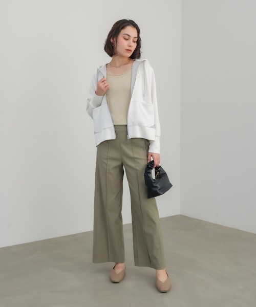 Bou Jeloud（ブージュルード）の「裾レイヤードバックラインジップパーカー（パーカー・レディース・ベージュ/ブラック/オフホワイト・FREE）」の5枚目の写真