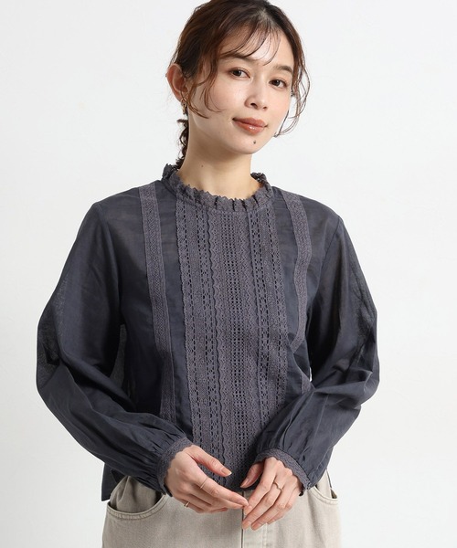 studio CLIP（スタディオクリップ）の「フロントレースブラウス（シャツ/ブラウス・レディース・ベージュ/ホワイト/スモーク・MEDIUM/LARGE）」の3枚目の写真