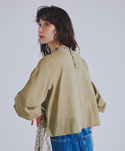 studio CLIP（スタディオクリップ）の「フロントレースブラウス（シャツ/ブラウス・レディース・ベージュ/ホワイト/スモーク・MEDIUM/LARGE）」の14枚目の写真