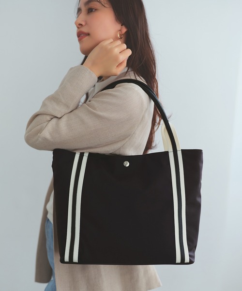 TREASURE TOPKAPI（トレジャートプカピ）の「【TREASURE TOPKAPI】ソフトタッチ テープハンドル トートバッグ　A4 / 軽量 / 肩掛け（トートバッグ・レディース・カーキ/ブラック/ベージュ系その他2/チャコールグレー・FREE）」の6枚目の写真