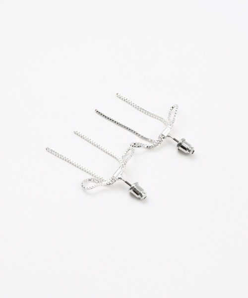 Nothing And Others（ナッシングアンドアザーズ）の「「Nothing And Others/ナッシングアンドアザーズ」Ribbon Link Pierce（ピアス（両耳用）・レディース・ゴールド/シルバー・FREE）」の5枚目の写真