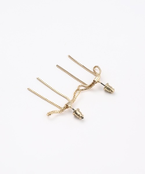 Nothing And Others（ナッシングアンドアザーズ）の「「Nothing And Others/ナッシングアンドアザーズ」Ribbon Link Pierce（ピアス（両耳用）・レディース・ゴールド/シルバー・FREE）」の7枚目の写真
