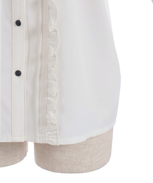 axes femme(アクシーズファム)の「レースアップタイ付BL(シャツ/ブラウス・レディース・キナリ/ベージュ/ブラック・MEDIUM/LARGE)」の21枚目の写真