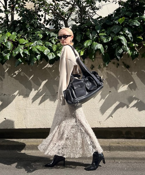 Ameri（アメリ）の「SHEER FEATHER MERMAID SKIRT（スカート・レディース・ブラック/グレイッシュベージュ・SMALL/MEDIUM）」の12枚目の写真