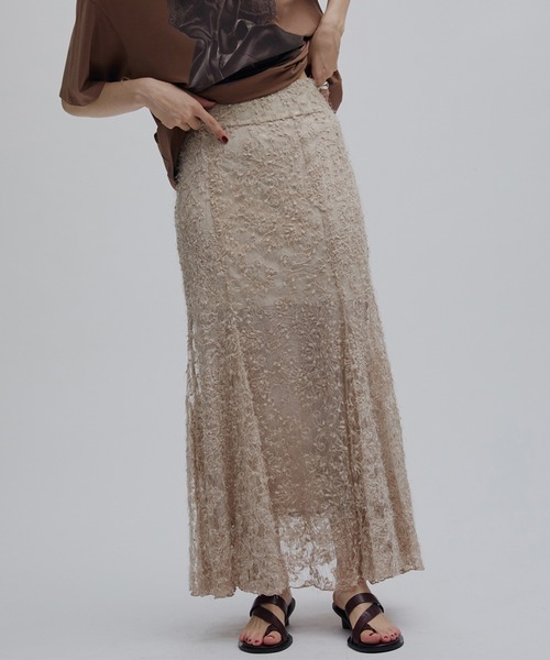 Ameri(アメリ)の「SHEER FEATHER MERMAID SKIRT(スカート・レディース・ブラック/グレイッシュベージュ・SMALL/MEDIUM)」の20枚目の写真
