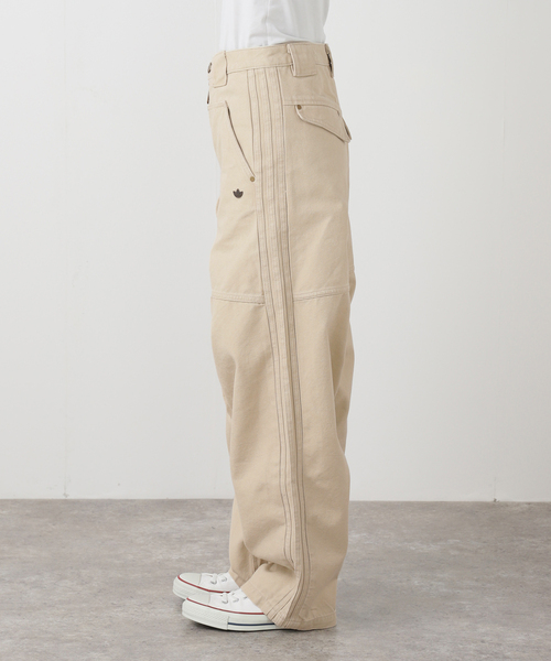 adidas Originals(アディダスオリジナルス)の「adidas originals / アディダス オリジナルス CANVAS LOOSE PANTS(その他パンツ・レディース・カーキ・26/25)」の3枚目の写真