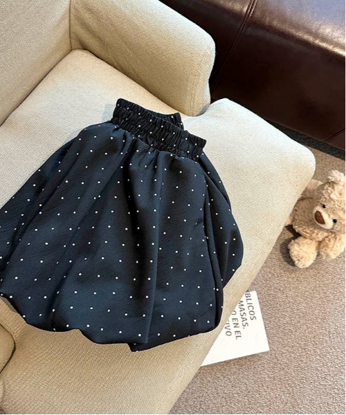 Per sist ence(パーシエンス)の「ドット柄ミニバルーンスカパン(インナーパンツ付き)(スカート・レディース・アイボリー/ブラック・ONE SIZE)」の16枚目の写真