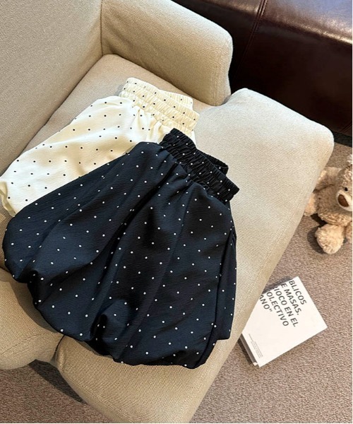 Per sist ence(パーシエンス)の「ドット柄ミニバルーンスカパン(インナーパンツ付き)(スカート・レディース・アイボリー/ブラック・ONE SIZE)」の18枚目の写真