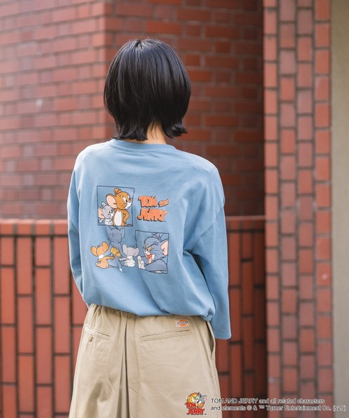 Tom&Jerry(トムアンドジェリー)の「【TOM&JERRY/トムとジェリー】【長めの袖丈で日差しカバーにも!】バックプリント 9分袖 BIGシルエットTシャツ オーバーサイズ キャラクター トムジェリ ストリート スケーター レトロ(Tシャツ/カットソー・レディース・イエロー/スミクロ/ブルー/グレー・LARGE/MEDIUM)」の11枚目の写真