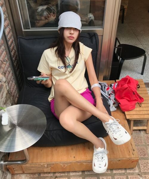 COVERNAT（カバーナット）の「ウィメンズクールコットンクーパーロゴTシャツヘザーグレー（Tシャツ/カットソー・レディース・その他・LARGE/WM/WS）」の9枚目の写真
