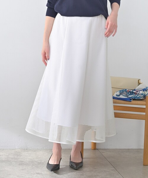 UNTITLED（アンタイトル）の「スクエアメッシュスカート（スカート・レディース・ブラック/カーキ/ホワイト・01/00/03/02/50/48/44/46/04/42）」の6枚目の写真