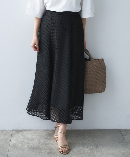 UNTITLED（アンタイトル）の「スクエアメッシュスカート（スカート・レディース・ブラック/カーキ/ホワイト・01/00/03/02/50/48/44/46/04/42）」の11枚目の写真