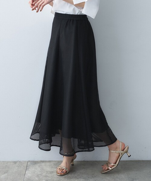 UNTITLED（アンタイトル）の「スクエアメッシュスカート（スカート・レディース・ブラック/カーキ/ホワイト・01/00/03/02/50/48/44/46/04/42）」の12枚目の写真