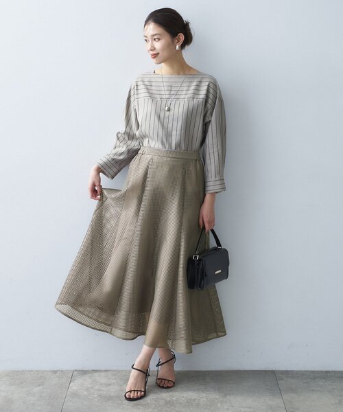 UNTITLED（アンタイトル）の「スクエアメッシュスカート（スカート・レディース・ブラック/カーキ/ホワイト・01/00/03/02/50/48/44/46/04/42）」の16枚目の写真