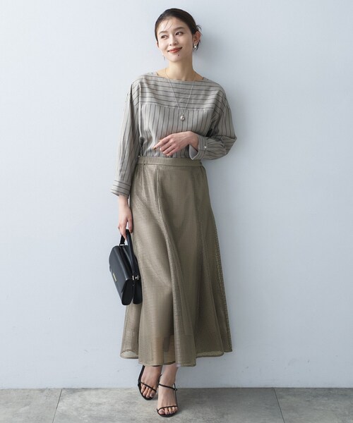 UNTITLED（アンタイトル）の「スクエアメッシュスカート（スカート・レディース・ブラック/カーキ/ホワイト・01/00/03/02/50/48/44/46/04/42）」の17枚目の写真