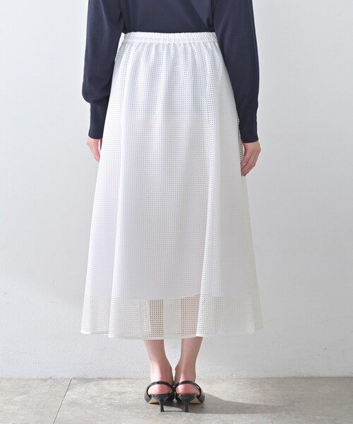 UNTITLED（アンタイトル）の「スクエアメッシュスカート（スカート・レディース・ブラック/カーキ/ホワイト・01/00/03/02/50/48/44/46/04/42）」の21枚目の写真