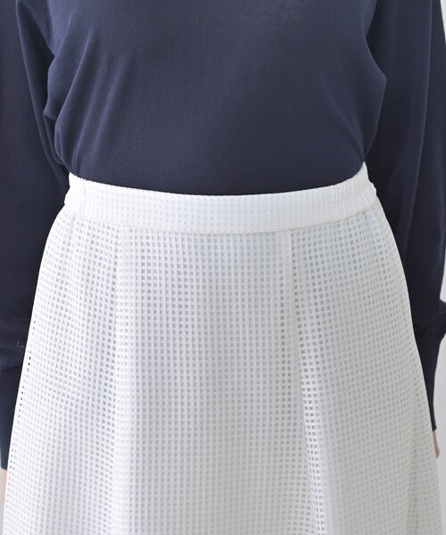 UNTITLED（アンタイトル）の「スクエアメッシュスカート（スカート・レディース・ブラック/カーキ/ホワイト・01/00/03/02/50/48/44/46/04/42）」の22枚目の写真