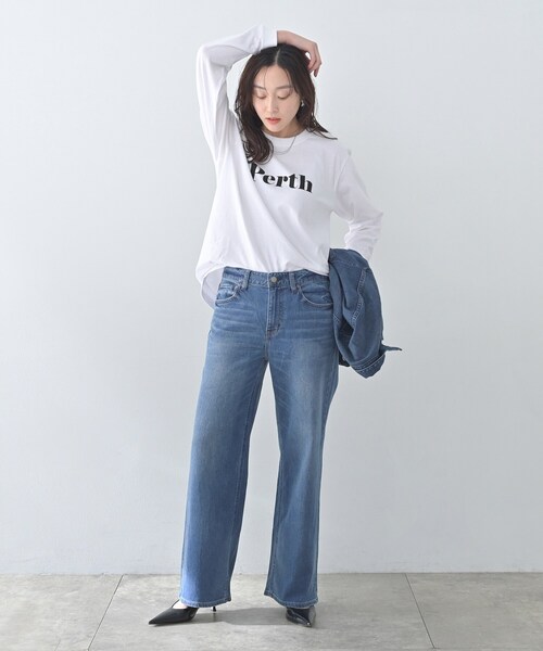 UNTITLED(アンタイトル)の「【Healthy DENIM】別注Quiche(キッシュ)セミフレアデニム(デニムパンツ・レディース・サックスブルー・03/02/01/00)」の5枚目の写真