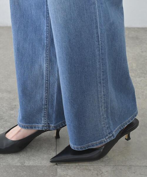 UNTITLED(アンタイトル)の「【Healthy DENIM】別注Quiche(キッシュ)セミフレアデニム(デニムパンツ・レディース・サックスブルー・03/02/01/00)」の14枚目の写真