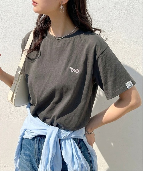 PENNEYS(ぺニーズ)の「GeeRA別注【PENNEYS】綿100%接触冷感ベーシックTシャツ ペニーズ キツネ/ペニーズ フォックス/THE FOX(Tシャツ/カットソー・レディース・ブラック/オフホワイト/ホワイト系その他/チャコール・MEDIUM/LARGE/X-LARGE)」の4枚目の写真