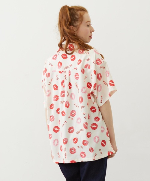 MILKFED.（ミルクフェド）の「LIP PRINT SHIRT（シャツ/ブラウス・レディース・オフホワイト/ブラック/ライトピンク・ONE SIZE）」の5枚目の写真
