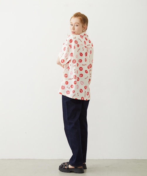 MILKFED.（ミルクフェド）の「LIP PRINT SHIRT（シャツ/ブラウス・レディース・オフホワイト/ブラック/ライトピンク・ONE SIZE）」の7枚目の写真
