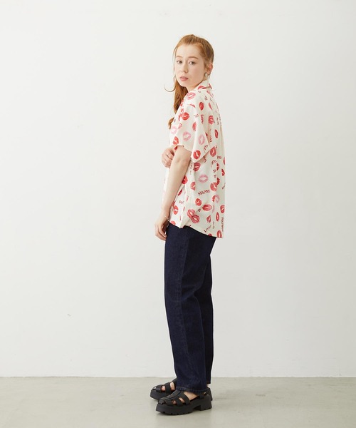 MILKFED.（ミルクフェド）の「LIP PRINT SHIRT（シャツ/ブラウス・レディース・オフホワイト/ブラック/ライトピンク・ONE SIZE）」の8枚目の写真