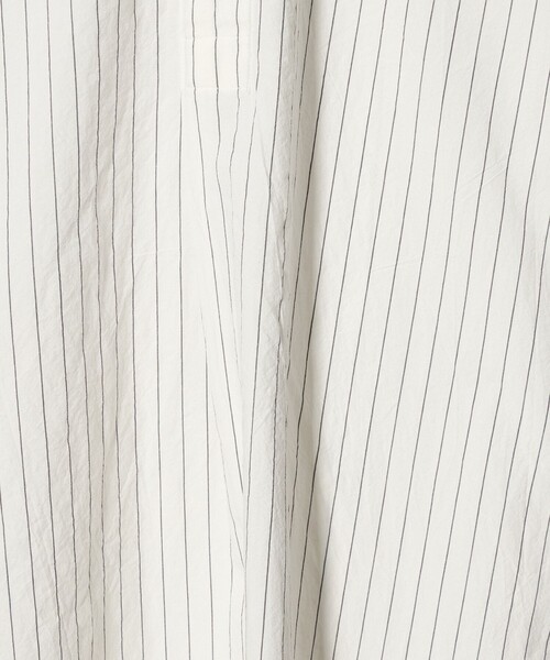 BEAUTY&YOUTH UNITED ARROWS(ビューティーアンドユースユナイテッドアローズ)の「TYP ワッシャー ピンストライプ プルオーバーシャツ(シャツ/ブラウス・メンズ・オフホワイト/ネイビー・L/M/XL/S)」の5枚目の写真