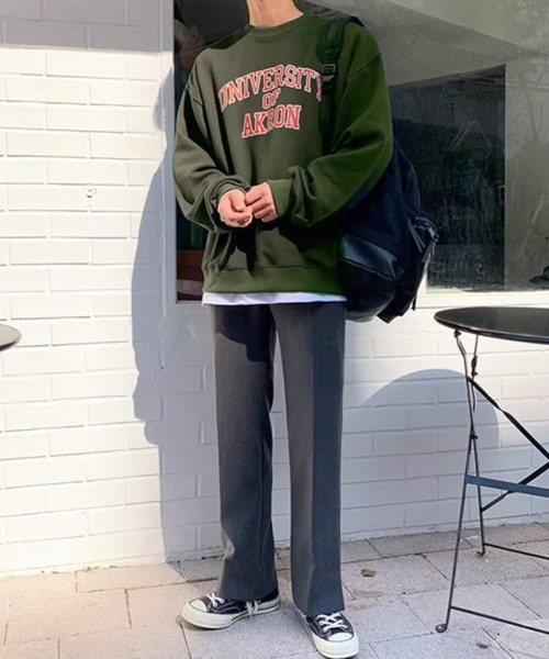 CERCA（チェルカ）の「【NOWLE】UNIVERSITY OF AKRON カレッジロゴ アーチプリント クルーネック スウェット（スウェット・メンズ・ブラック・SMALL/MEDIUM/LARGE/X-LARGE）」の9枚目の写真