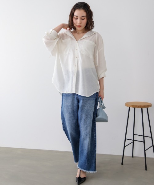 Bou Jeloud（ブージュルード）の「フーデットシャツ（シャツ/ブラウス・レディース・ブルー/チャコールグレー/オフホワイト・38）」の5枚目の写真