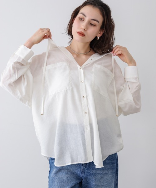 Bou Jeloud（ブージュルード）の「フーデットシャツ（シャツ/ブラウス・レディース・ブルー/チャコールグレー/オフホワイト・38）」の7枚目の写真