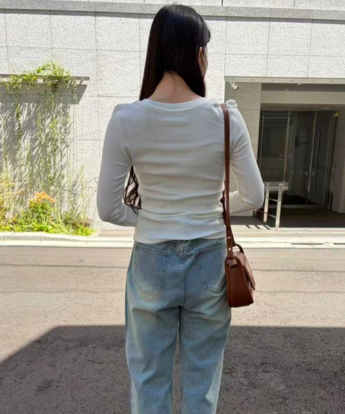 mebole(メボレ)の「Vネックリボンタイトップ(Tシャツ/カットソー・レディース・ホワイト/ネイビー/グレー/ブラック・FREE)」の19枚目の写真
