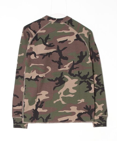 AVIREX（アヴィレックス）の「《直営店限定》MINI WAFFLE CAMO RAGLAN L/S T-SHIRT / ミニワッフル カモ ラグラン ロングスリーブ Tシャツ / AVIREX / アヴィレックス（Tシャツ/カットソー・メンズ・グリーン系カモフラージュ/ベージュ系その他・MEDIUM/SMALL/X-LARGE/LARGE）」の16枚目の写真