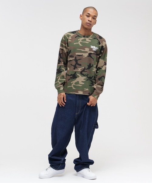 AVIREX（アヴィレックス）の「《直営店限定》MINI WAFFLE CAMO RAGLAN L/S T-SHIRT / ミニワッフル カモ ラグラン ロングスリーブ Tシャツ / AVIREX / アヴィレックス（Tシャツ/カットソー・メンズ・グリーン系カモフラージュ/ベージュ系その他・MEDIUM/SMALL/X-LARGE/LARGE）」の11枚目の写真