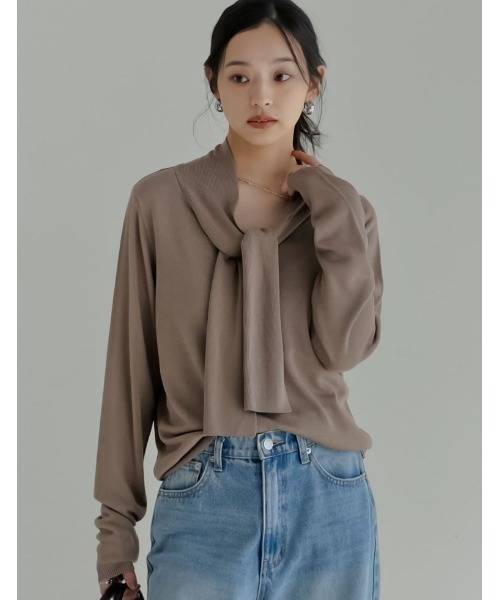 Re:EDIT（リエディ）の「レーヨンニットボウタイ付き長袖トップス（ニット/セーター・レディース・グレイッシュベージュ/ブラック/ホワイト/ネイビー・MEDIUM/LARGE）」の17枚目の写真